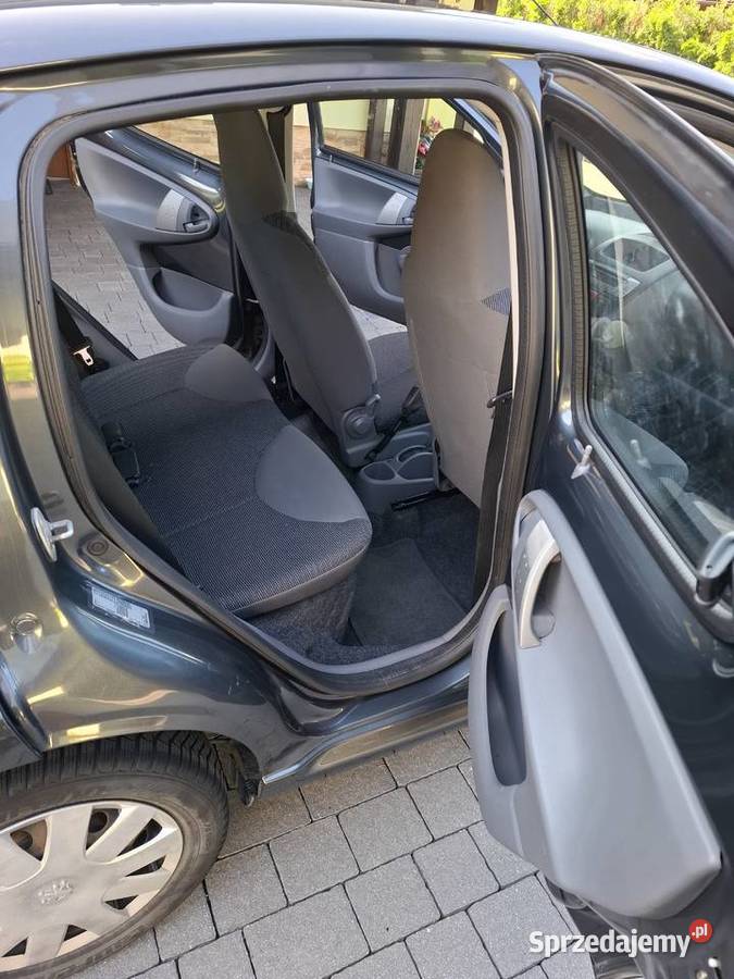 Peugeot 107 10 Benzyna 2007 Skrzynia Manualna 216343km 107 Żołynia