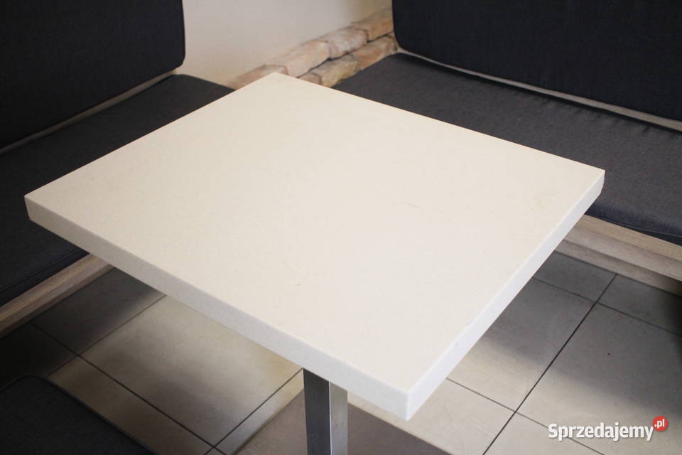 Stoliki do lokalu 2 ławki pufa KOMPLET Pszczyna sprzedam