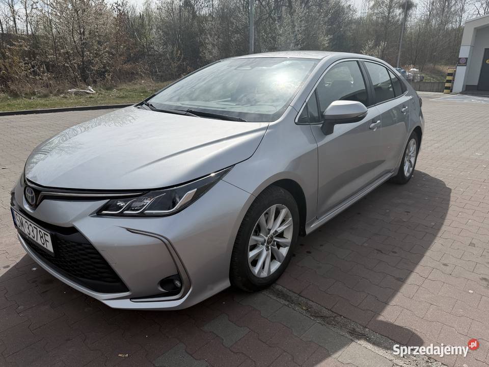 Toyota corolla e21 sedan hybryda Polski salon Mysłowice