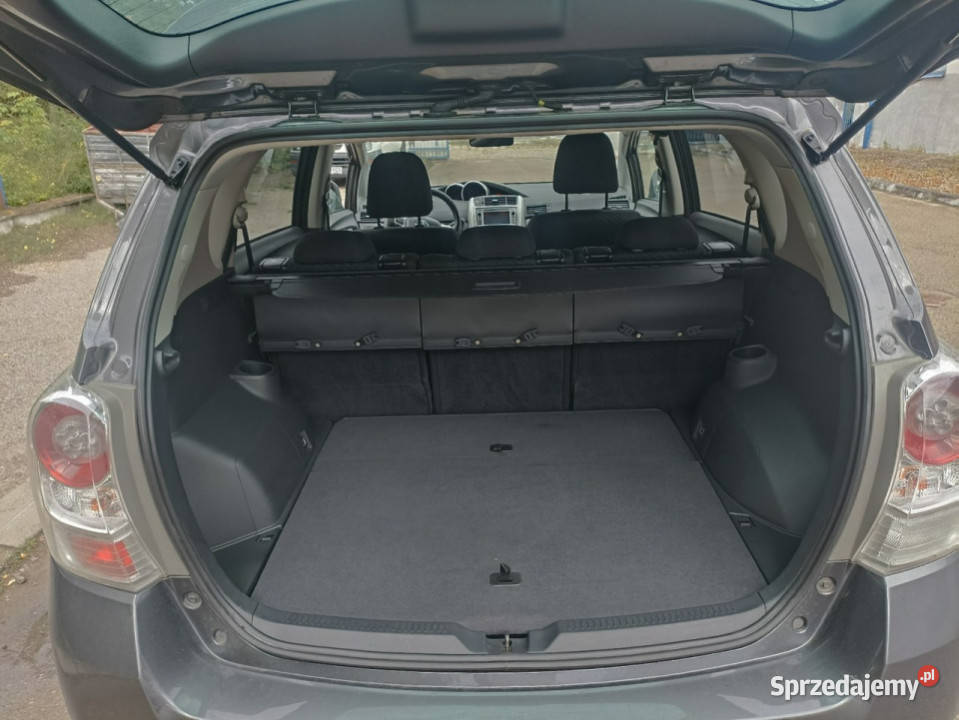 Toyota Verso Or lakier ks serwisowa kamera NAVI Janów Lubelski