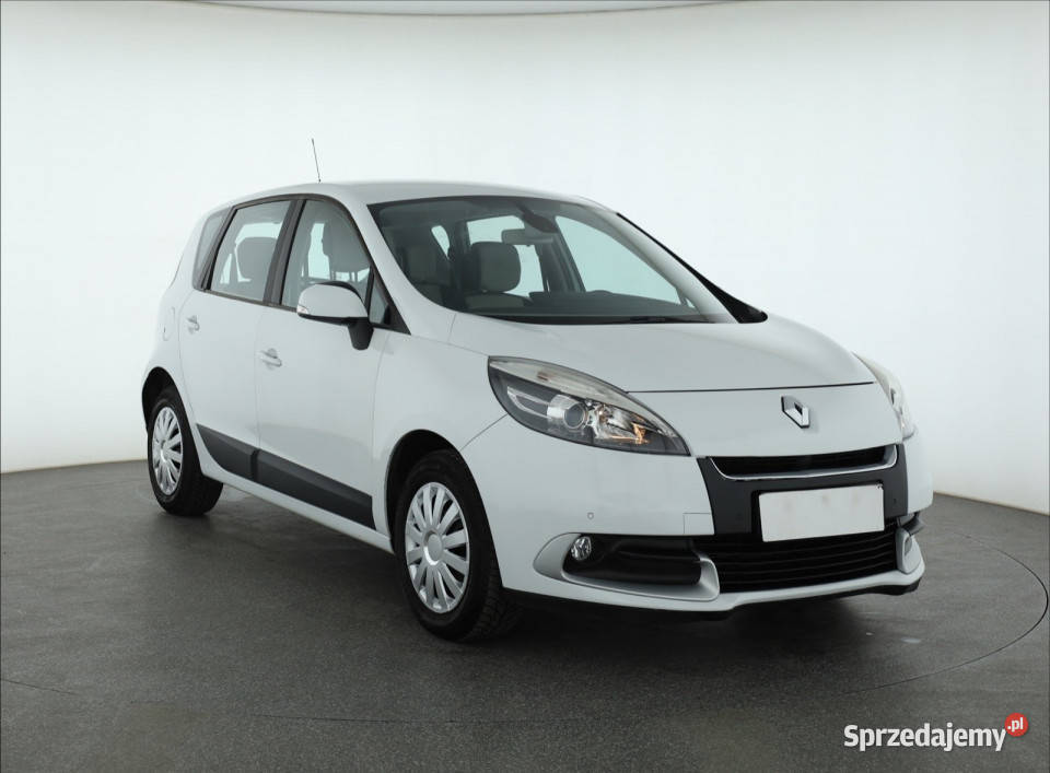 Renault Scenic 12 TCe radio sprzedam