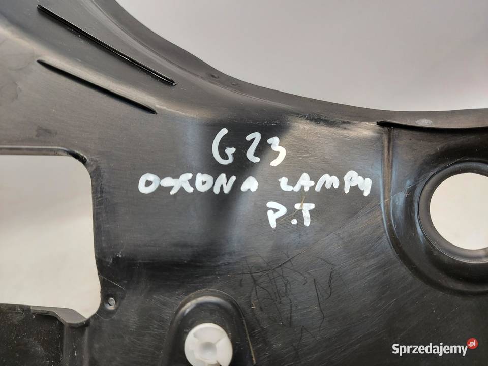 BMW G23 G22 M440i Cabrio Osłona lampy tył prawa osobowe