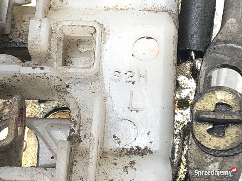 ZAMEK DRZWI LEWY PRZÓD HONDA HRV Inny