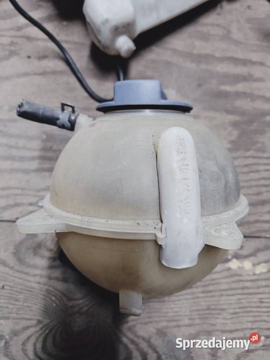 Zbiorniczek wyrównawczy golf 4 Łagów