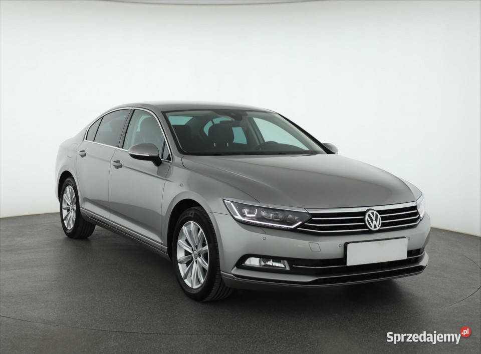 VW Passat 20 TDI tempomat Piaseczno