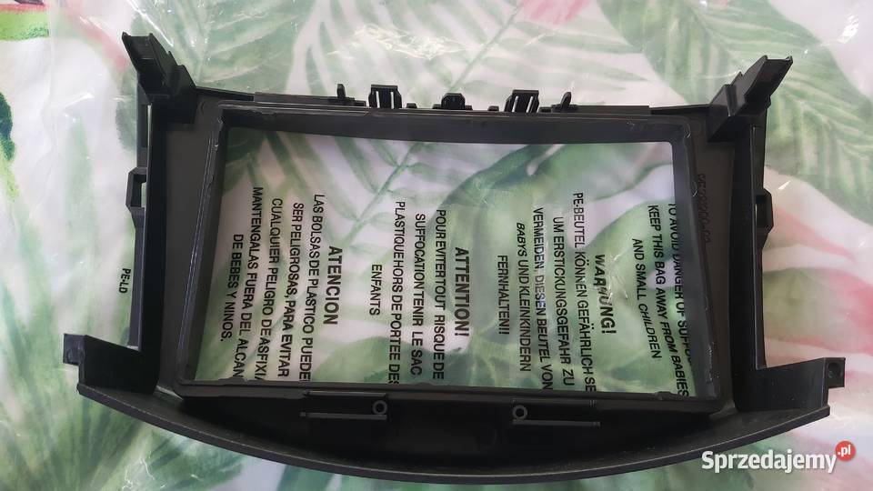 Ramka radia 2 din toyota Avensis auris rav4 Skarżysko Kościelne