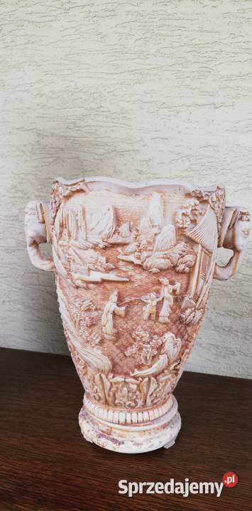 Wazon stylowy rzeźbiony stary dzban Garwolin