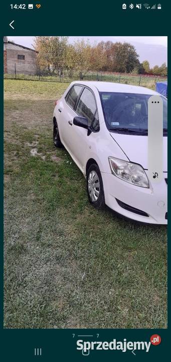 Toyota auris 14 16 v Auris sprzedam