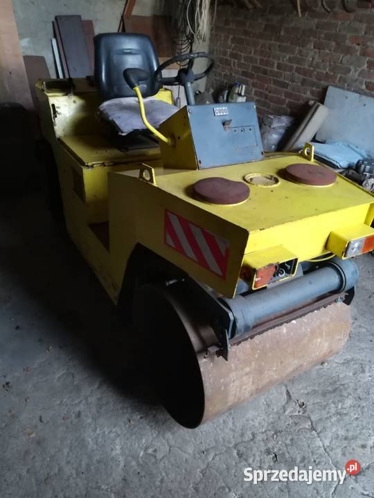 Walec Case Vibromax BOMAG wibracyjny 18 t Rok produkcji 2001 Czerniewice