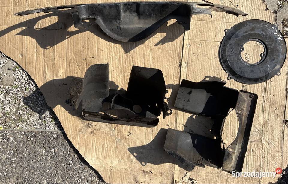 Oblachowanie blachy silnika VW Garbus 1300 łódzkie Stare Skoszewy