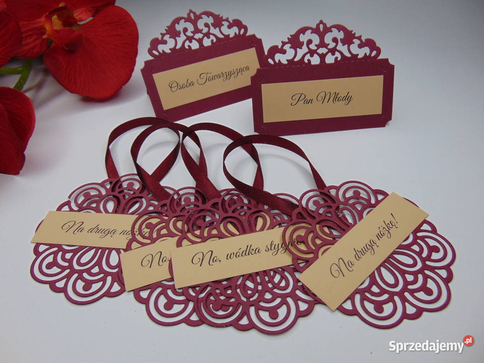 Bordowe beżowe zawieszki ażurowe na alkohol Jarosław