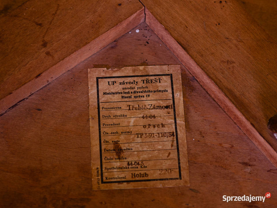 stolik pająk orzech model H259 Jindich Halabala Wrocław