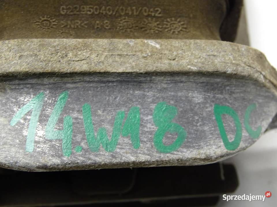 ŁAPA PODUSZKA SKRZYNI BIEGÓW 8K0399151 AUDI A4