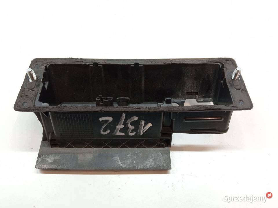 PRZEŁĄCZNIK KLAPY BAGAŻNIKA 6V0827566 Audi A7 II