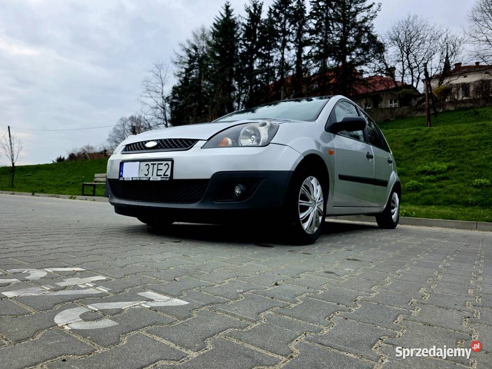 Ford Fiesta 2006r 14 BENZYNA Strzyżów