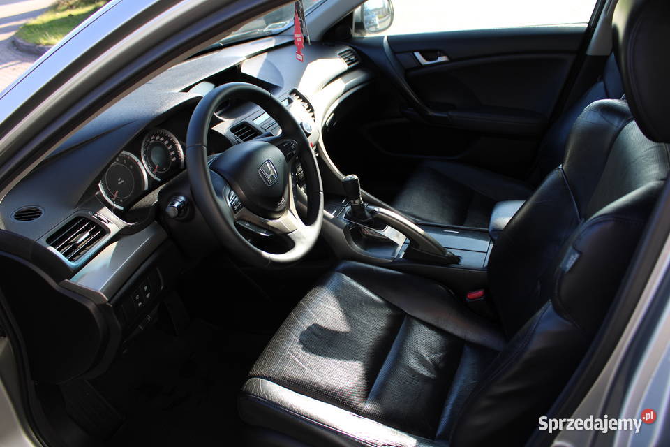 Honda Accord VIII 2009 24 Tourer 6MT Skóra 2354cm3 Kielce