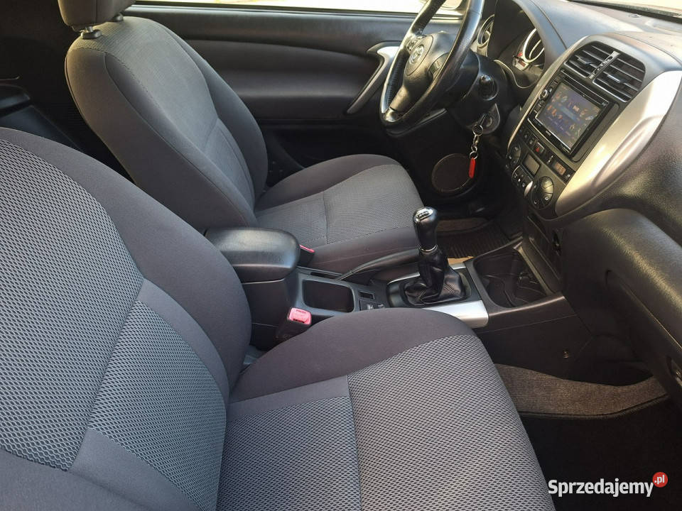 Toyota RAV4 4X4 benzyna 20VVTi z Niemiec PiĘKNA 150KM Olsztyn