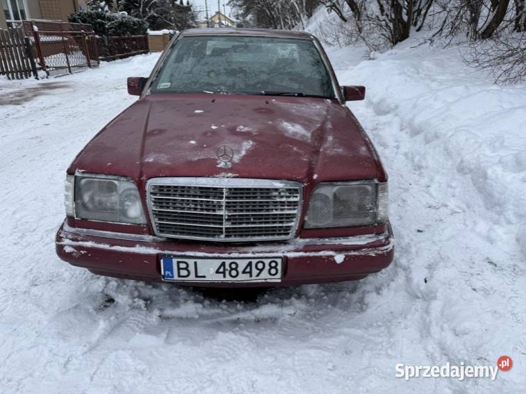 Syndyk sprzeda samochód MERCEDESBENZ W124 r 1994 Białystok