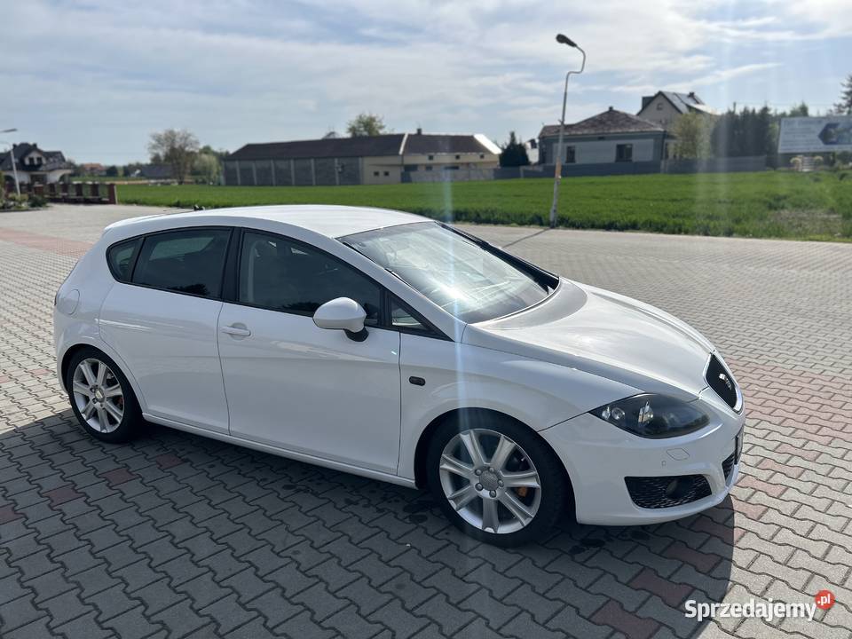 Seat Leon 1P 19 TDI lift bixenon navi Leon Zamość sprzedam
