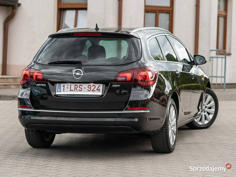 Opel Astra Sports Tourer Cosmo 16CDTI 110 Super Zwoleń sprzedam