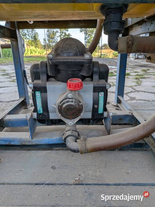 Opryskiwacz polowy 400 L Janowice