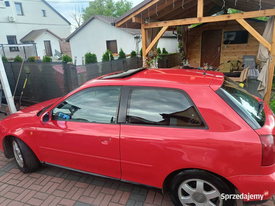 AUDI A3 18 Benzyna 20v Klimatronik Sportowe elektryczne lusterka Bierawa sprzedam