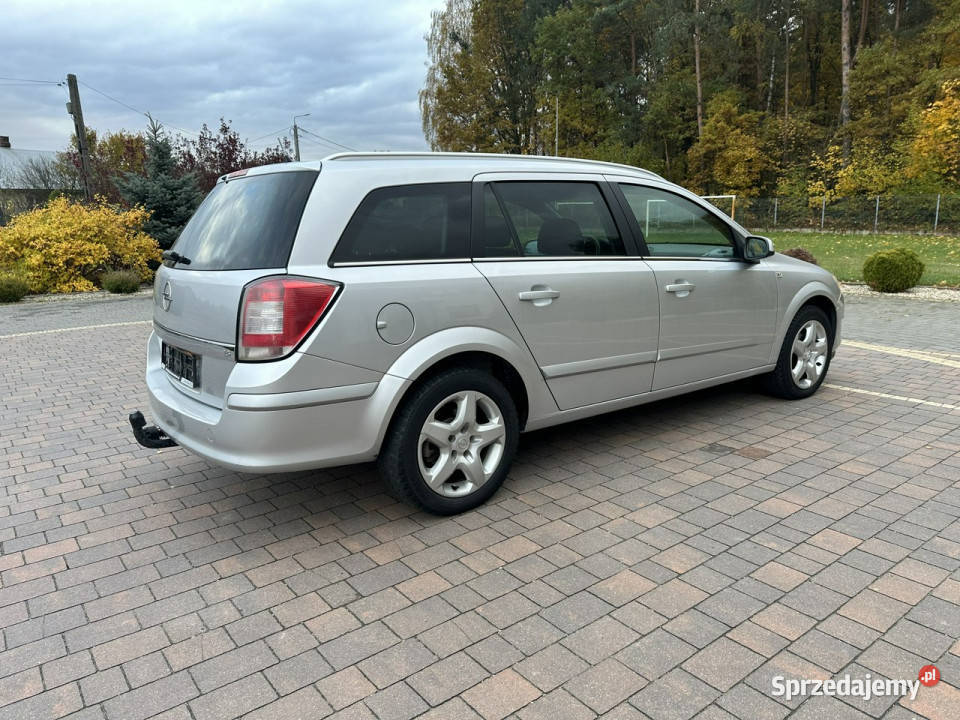 Opel Astra ładna H 20042014 Lipówki