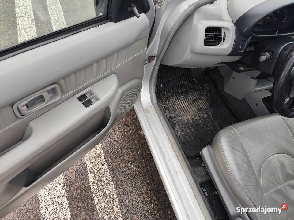 Nissan Micra 13 benzyna bogata wersja nieuszkodzony mazowieckie Płock