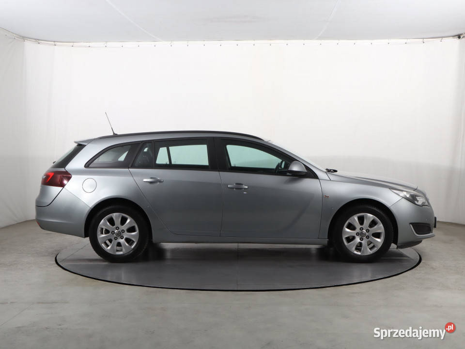 Opel Insignia 14 Turbo bluetooth