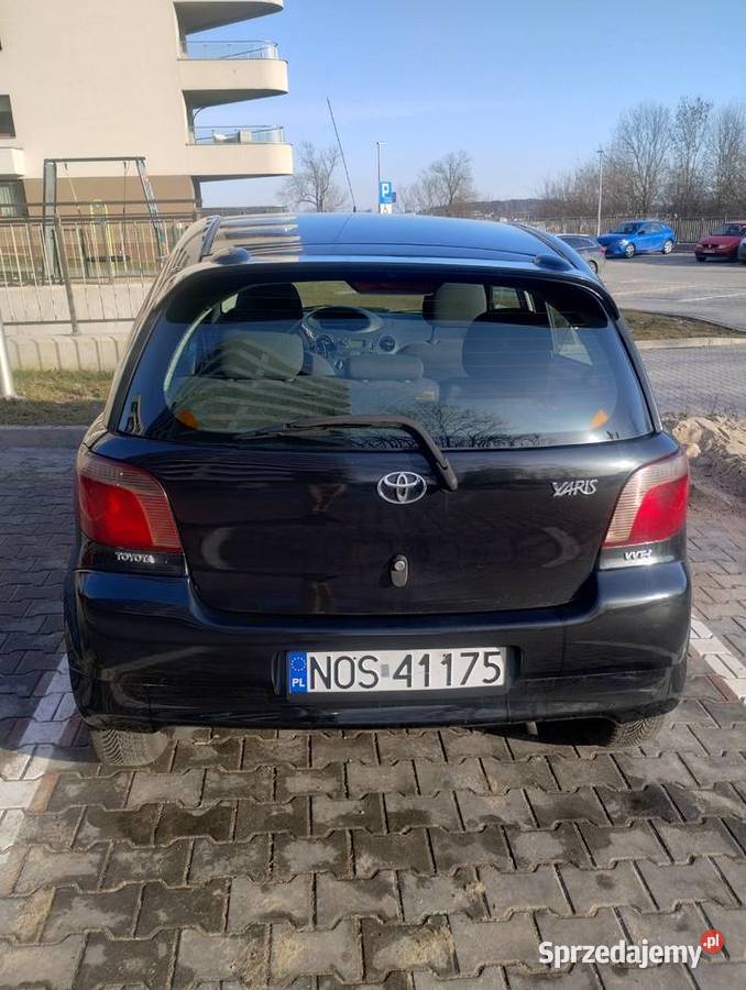 Toyota Yaris 2001 10 brak korozji długie opłaty Olsztyn