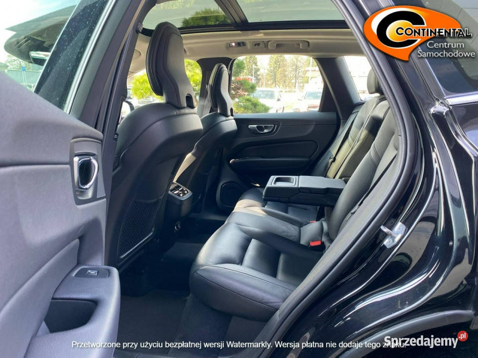 Volvo XC 60 Pełne wyposażeniestan II 2017 Żory