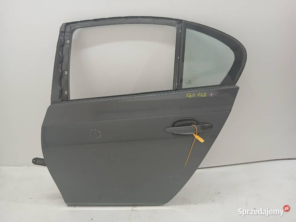 DRZWI LEWE TYLNE BMW E60 PLATINGRAU A687 osobowe lubelskie Strzyżewice sprzedam