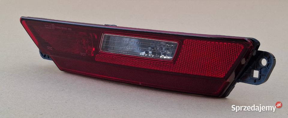 PEUGEOT 3008 III 5008 III LAMPA PRZECIWMGIELNA Bieleń