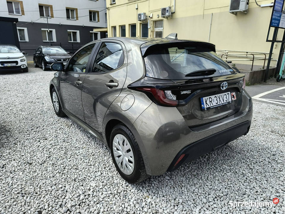 Toyota Yaris Toyota Yaris Salon mały przebieg IV kamera cofania