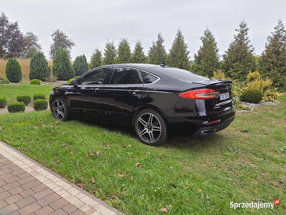 Ford Fusion 20 EcoBoost 2019r Titanium 4/5 Dębowo