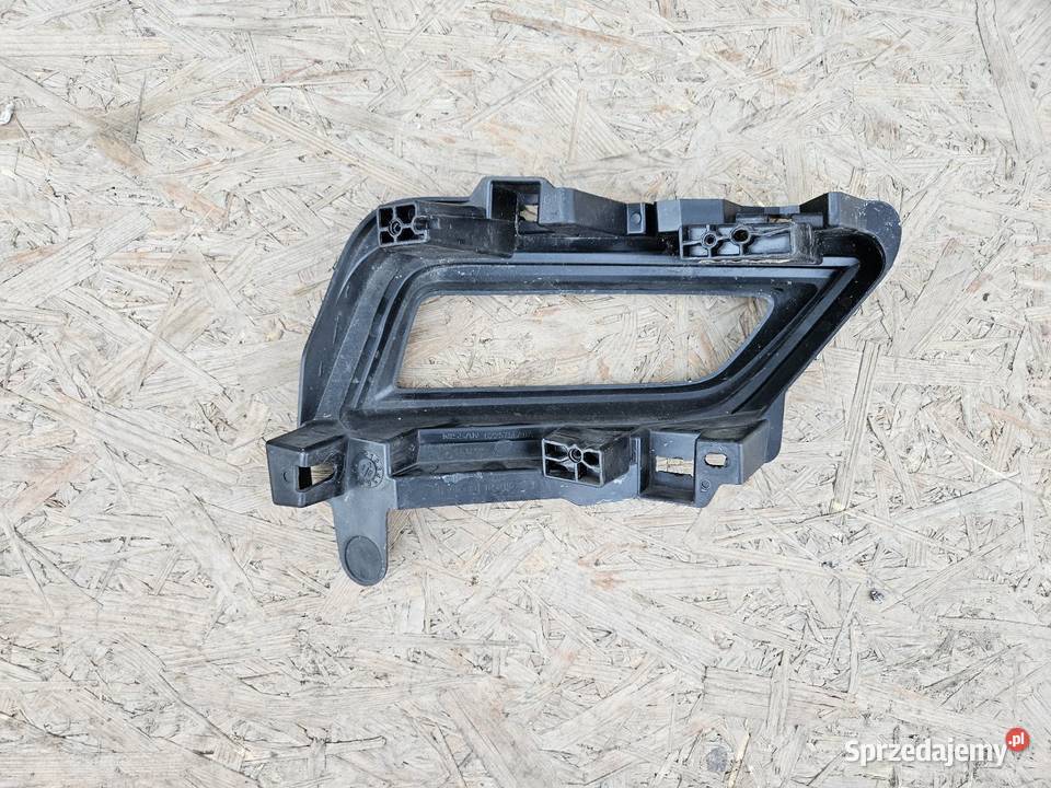 NISSAN MICRA K14 KRATKA LEWA ZDERZAKA PRZÓD osobowe Międzychód sprzedam