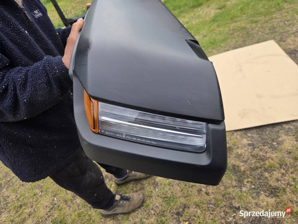 Listwa nakładka na przedni błotnik prawy Jeep osobowe Listwy i nakładki Motoryzacja
