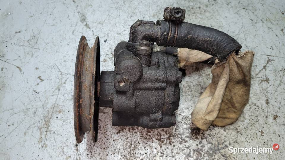 Pompa wspomagania Kia K2700 Pompy wspomagania sprzedam