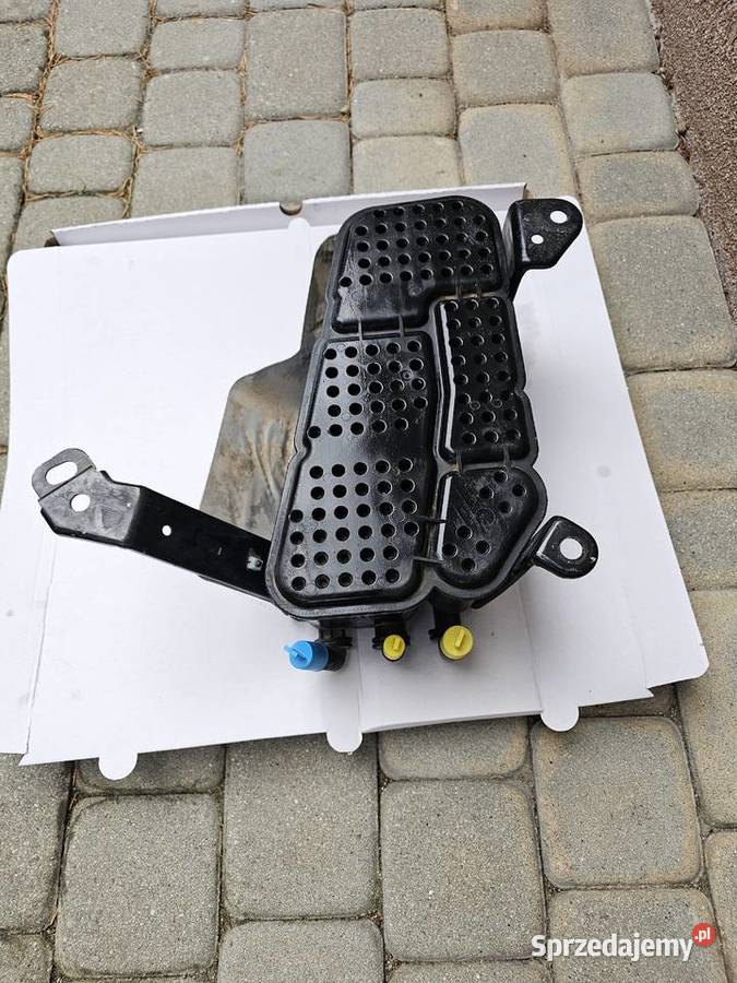 FILTR WĘGLOWY ZBIORNIKA PALIWA 20 TFSI benzyna Tarnowiec sprzedam