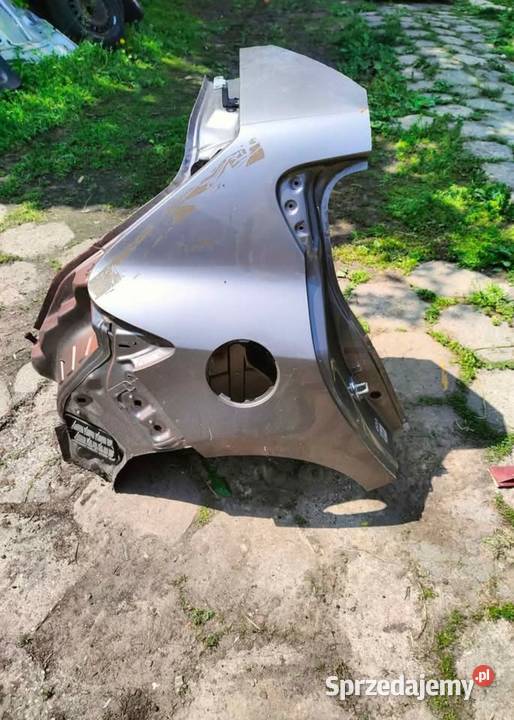 Renault Megane 3 hatchback ćwiartka prawy tył Zestawy części blacharskich Zamość