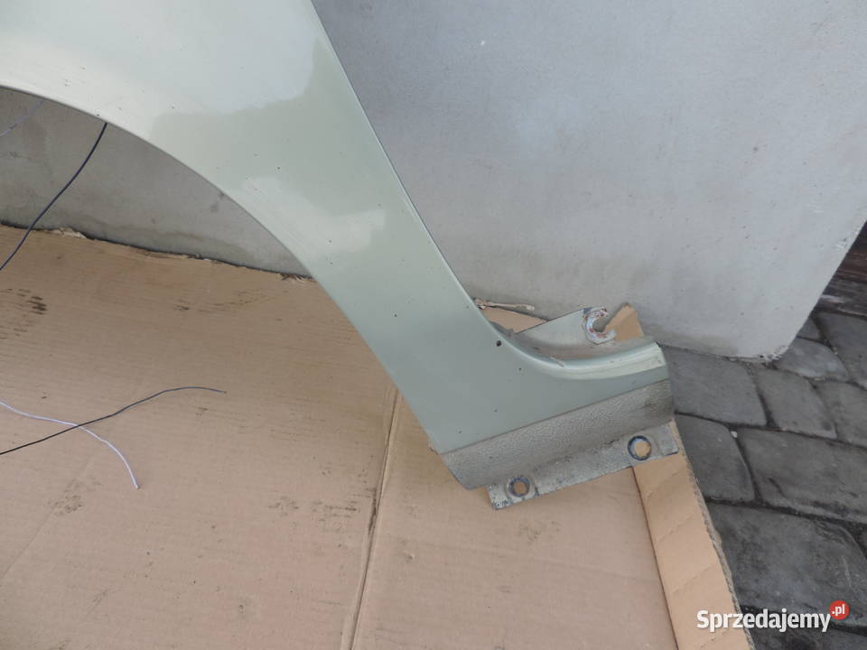 Renault Clio 2 FL Błotnik Lewy Przód osobowe małopolskie Nowy Sącz