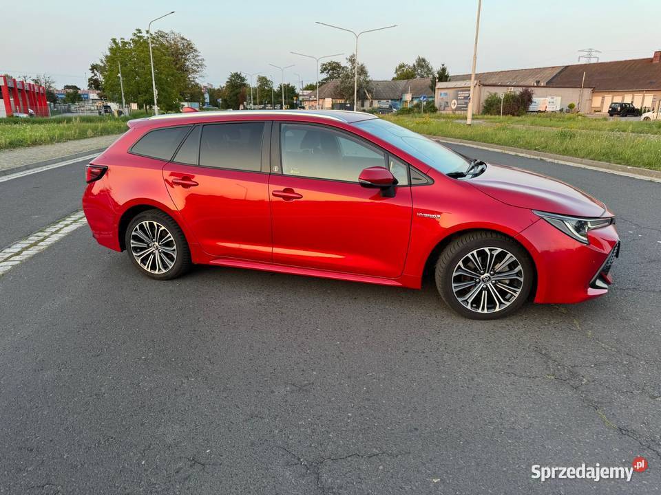 Sprzedam toyote corolle 18 hybryda Rok produkcji 2022 Nowe Miasto nad Pilicą sprzedam
