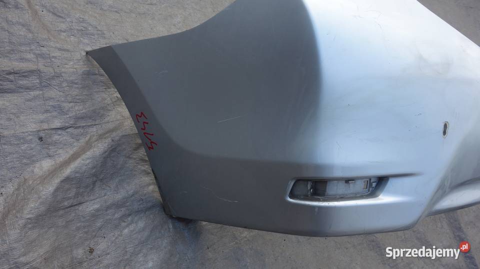 TOYOTA COROLLA E18 13 ZDERZAK TYŁ TYLNY