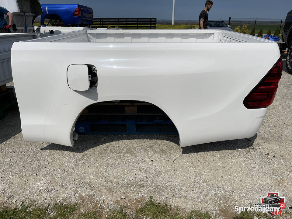 Skrzynia Ładunkowa PAKA burta Toyota HILUX 15 Pasłęk sprzedam