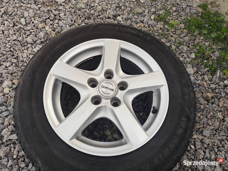 Felgi aluminiowe 15 Zaczarnie