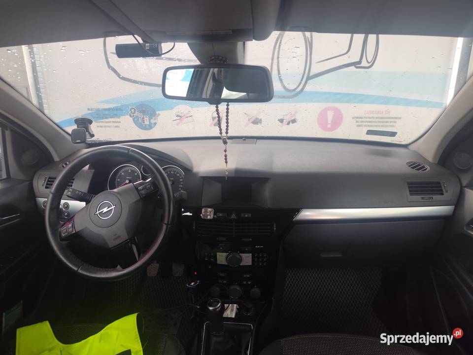 Opel astra Hatchback 17 cdti 2009 r 1686cm3 Astra Pruchnik
