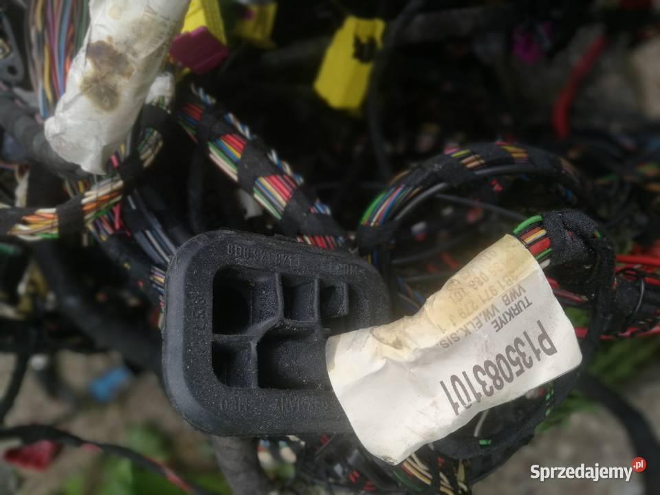 Instalacje elektryczne 24150019 B5 Passat Rok produkcji 2002 Biłgoraj sprzedam