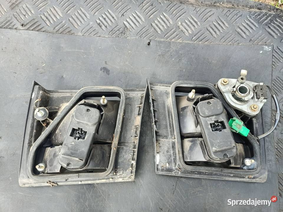Lampa tył tylna z klapy Saab 93 9802r hatchback zachodniopomorskie Szczecin