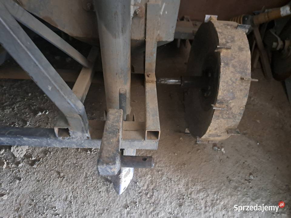 Sadzarka do ziemniaków nieuszkodzony