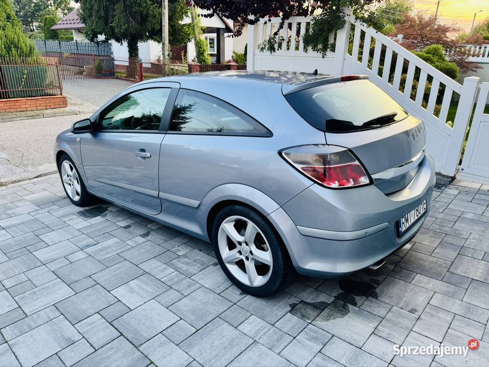 Opel Astra GTC lakier metallic Mielec
